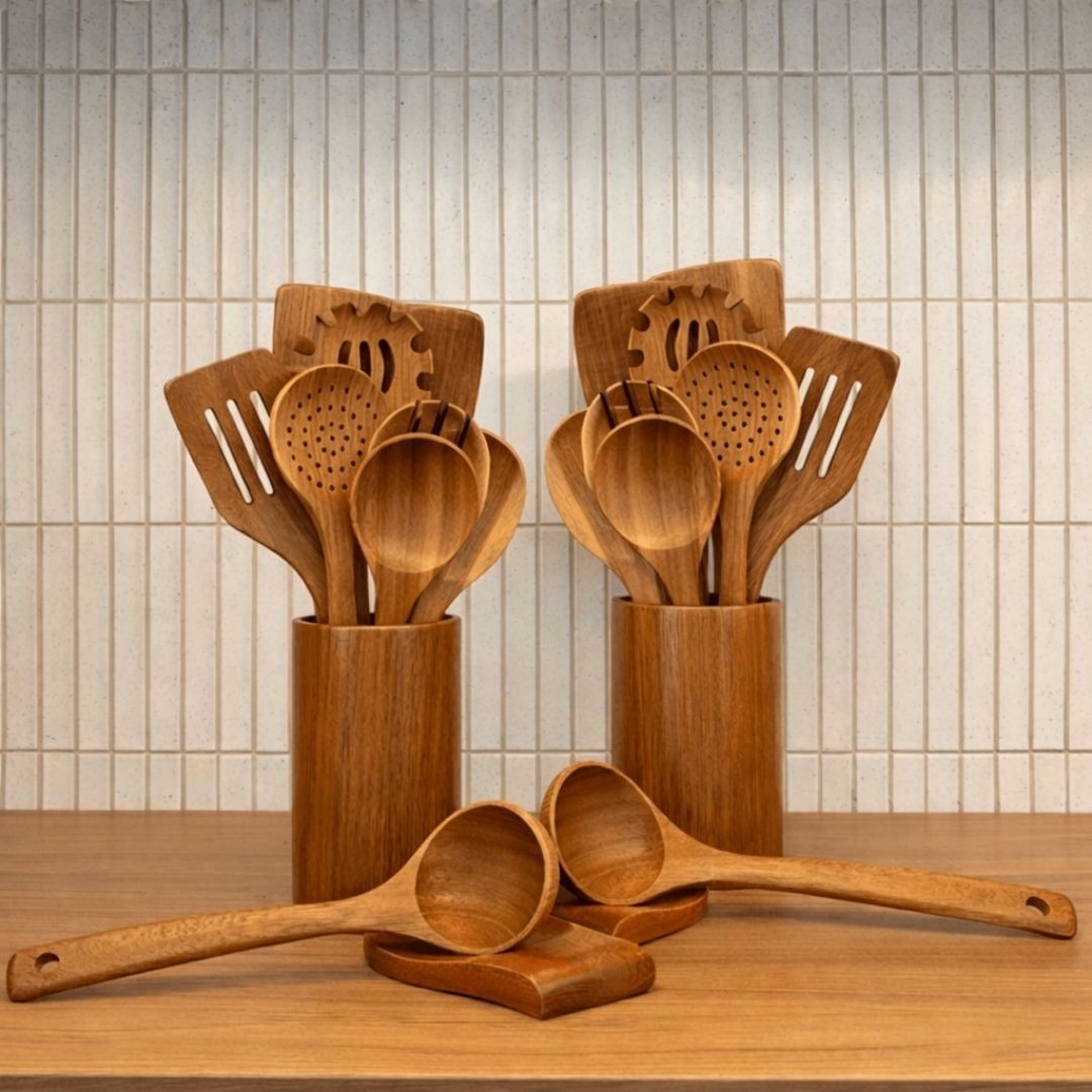 The Teak Gift Bundle | 22-Piece Non-Toxic Teak Set
